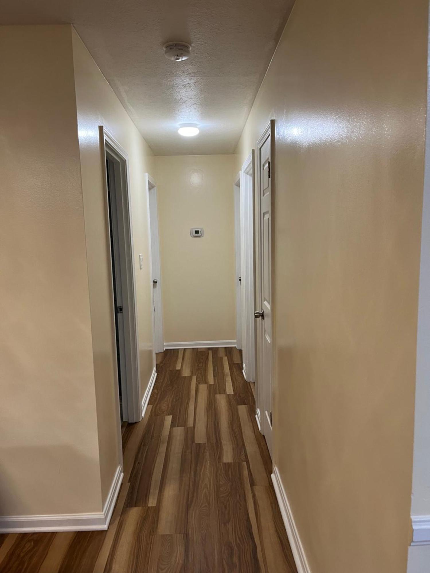 Spacious House In Highview Holiday home *