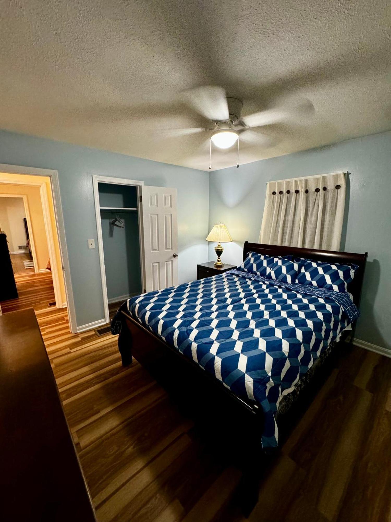 Holiday home Spacious House In Highview *