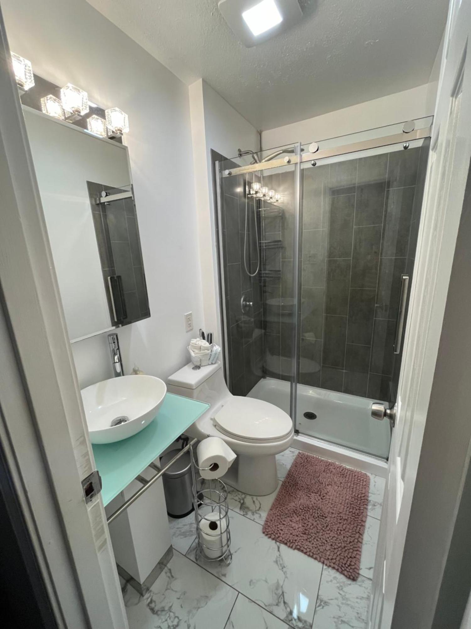 Spacious House In Highview Louisville